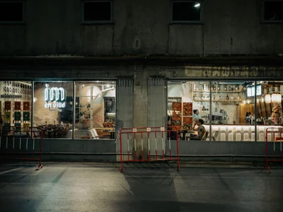 固原 · 近郊亲子牧场 · 小动物接触